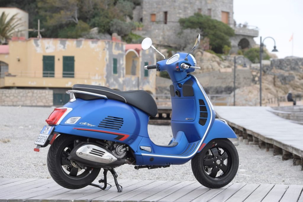 Vespa GTS 300